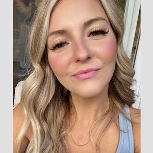 Meet your Posher, Jasmine